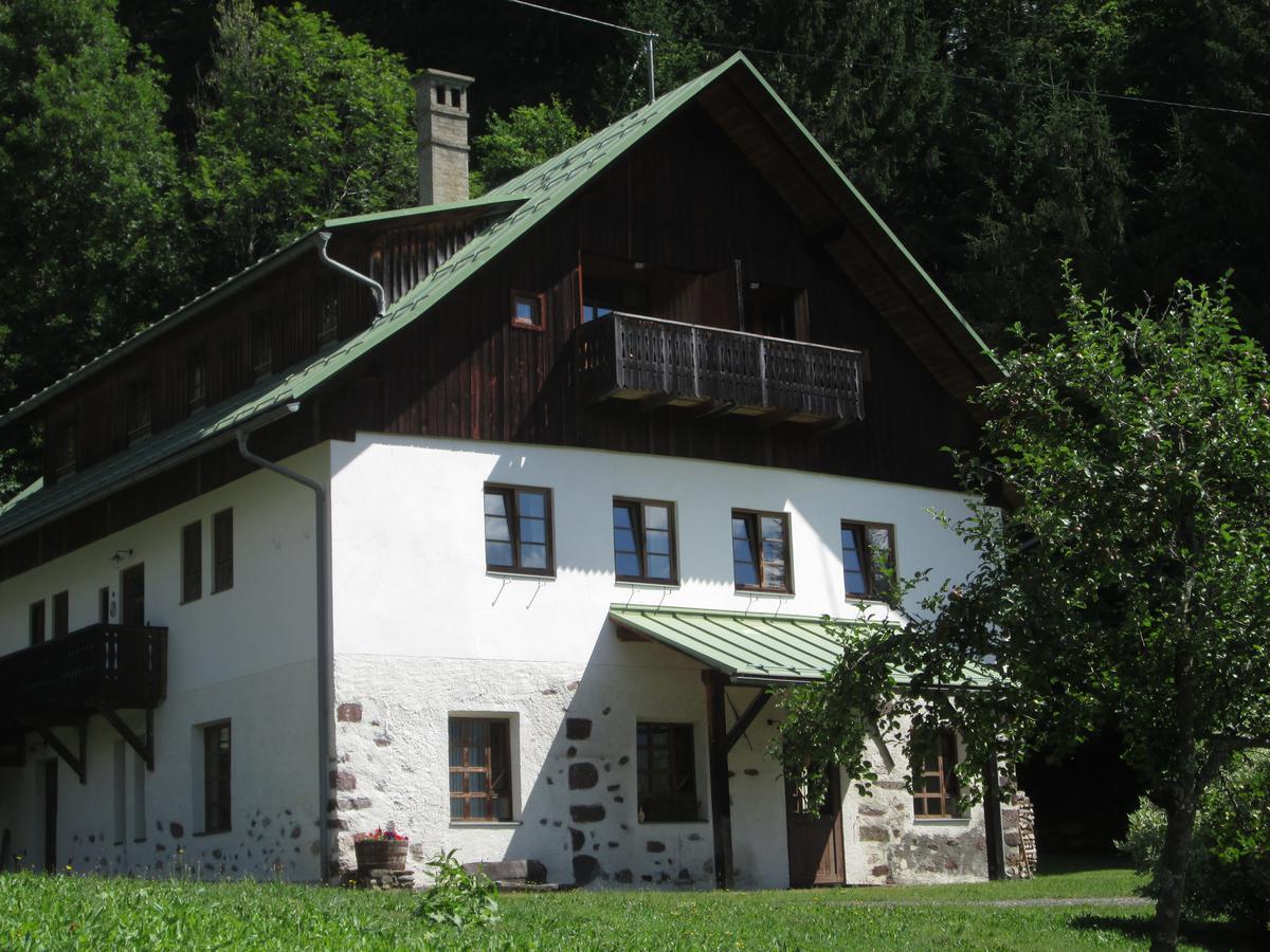 Schloss Manndorf Gaestehaus Kotschach-Mauthen Dış mekan fotoğraf